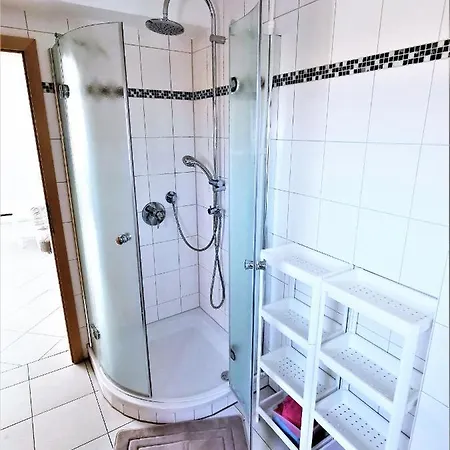 Ak-monteurzimmer * Großostheim