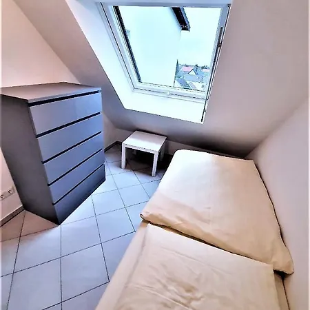 Apartment Ak-monteurzimmer Großostheim