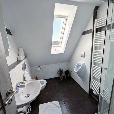 Ak-monteurzimmer 3*