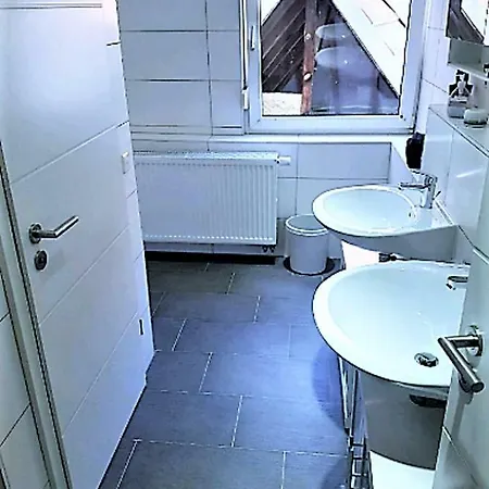 Ak-monteurzimmer * Großostheim